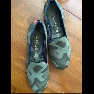 Rothy’s Flats-“The Loafer”-Sz 8-Like New-Camo Green